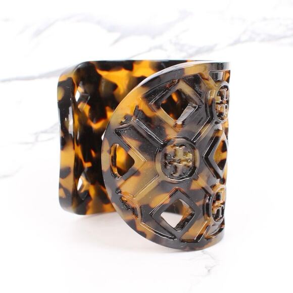 Tory Burch Jewelry - Tory Burch Brown Resin Lucite Cuff Bracelet